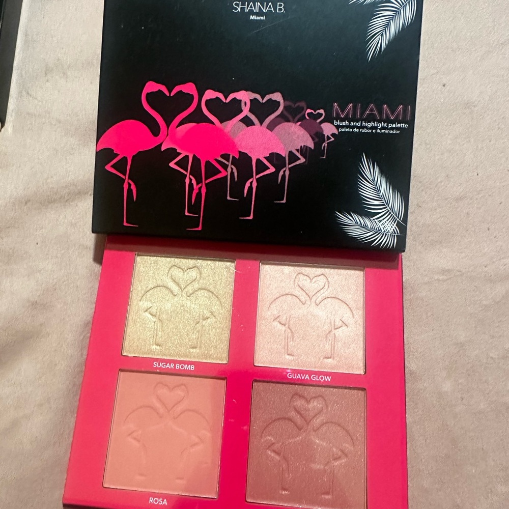Gold and Pink Highlighter Palette with Heart Embossing